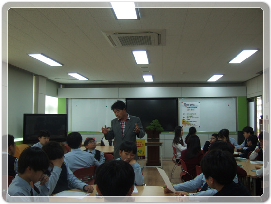 596d6d5e67bc0c3946bfca15d8204664_1461753