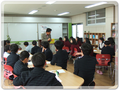 686cdbbf22d2df6ed270c77fce30a9de_1460642