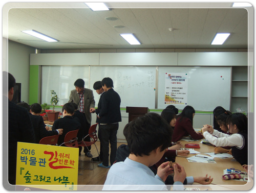 686cdbbf22d2df6ed270c77fce30a9de_1460642