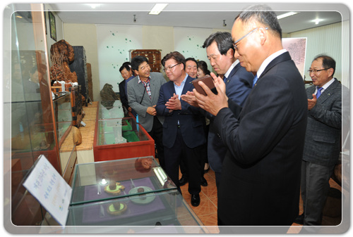 8e13d5d15c4f35969e6a9d64bfb90d61_1463062