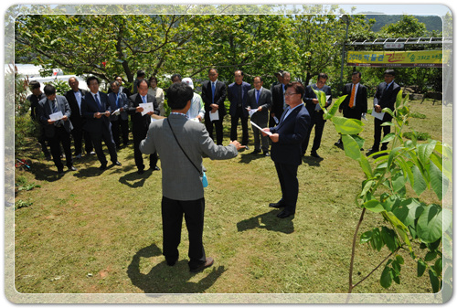 8e13d5d15c4f35969e6a9d64bfb90d61_1463062