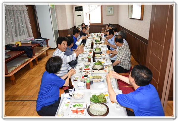 37b9c62966e01ec225ecbb6d908daec2_1469791