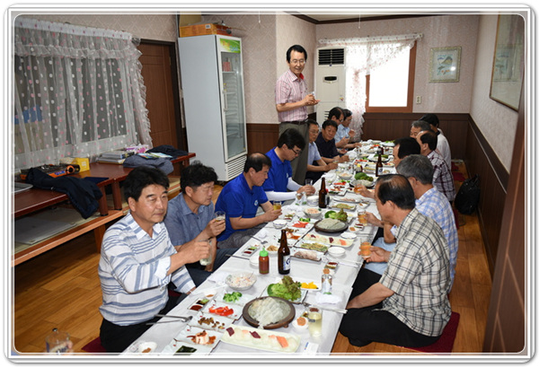 37b9c62966e01ec225ecbb6d908daec2_1469791