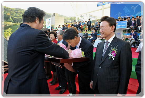 3eed475483f8baab5babb4acbf2b9f88_1477491