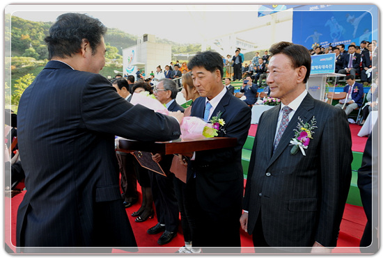 3eed475483f8baab5babb4acbf2b9f88_1477491