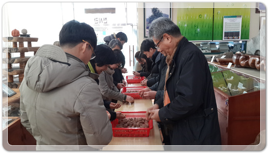 35922062102496891742df6bdf79eb72_1494512