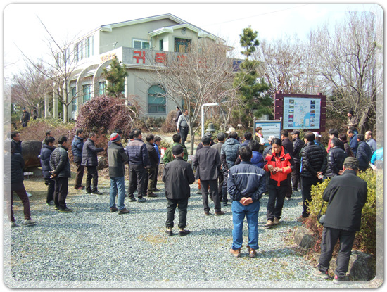 35922062102496891742df6bdf79eb72_1494512