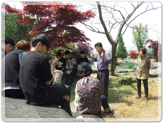 35922062102496891742df6bdf79eb72_1494512