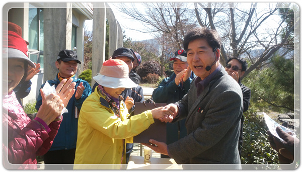 0a7257a376103fd0044fed842e2e449d_1498916